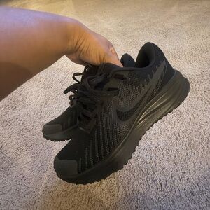 Nike Black Mesh Running Shoes